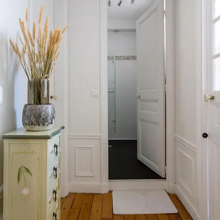 Coeur Du Marais Apartment